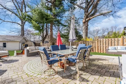 Exterior - 467 Summit Ave, Hackensack, NJ 07601 photo 8 of 11