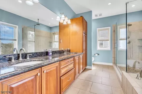 Bath - 467 Summit Ave, Hackensack, NJ 07601 photo 4 of 6