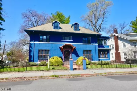 59 Berkeley Ave, Newark, NJ 07104