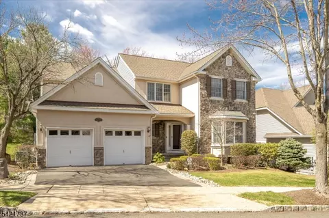 12 Ironwood Rd, Skillman, NJ 08558