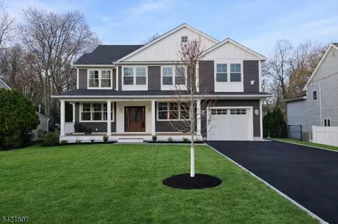 152 Harrow Rd, Westfield, NJ 07090