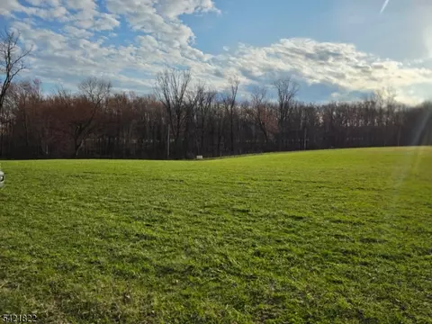 0 Old Farmers Rd, Washington Twp, NJ 07853