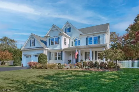 3 Meadow Ct, Madison, NJ 07940