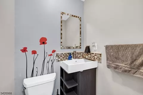 318 Daniel St, Dover, NJ 07801 photo 16