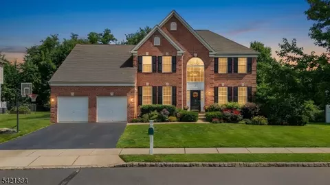 26 Rouser Way, Hillsborough, NJ 08844