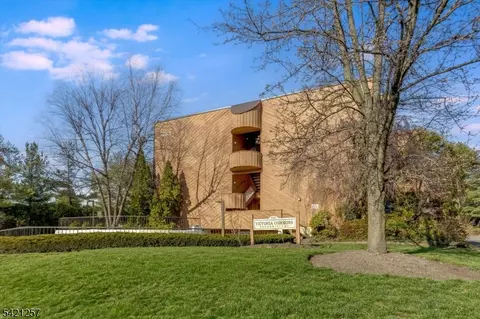 971 Bloomfield Ave #A-12, Glen Ridge, NJ 07028