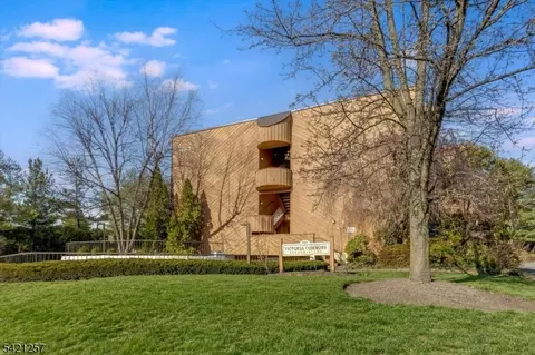 971 Bloomfield Ave #A-12, Glen Ridge, NJ 07028