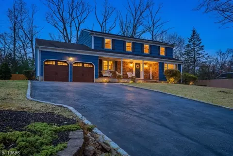 4 Gristmill Rd, Cedar Knolls, NJ 07927