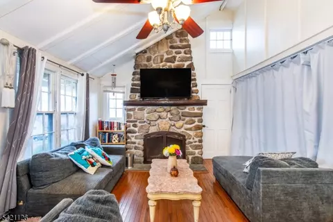 Living - 47 Hillside Rd, Sparta, NJ 07871 photo 2 of 2