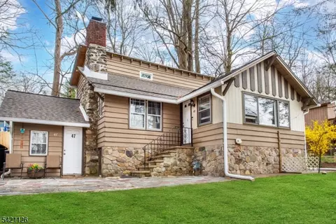 Exterior - 47 Hillside Rd, Sparta, NJ 07871 photo 3 of 3