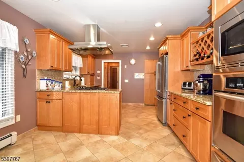 7 Jefferson Pl, Wayne, NJ 07470 photo 12