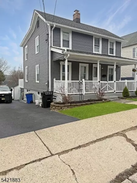 49 Allen St, Netcong, NJ 07857