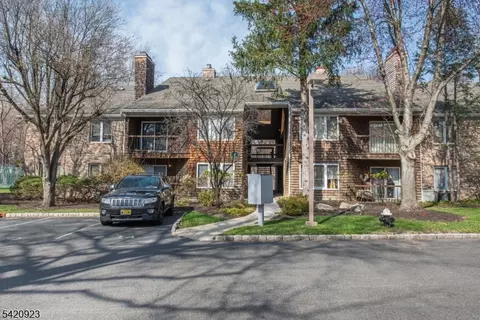 2 Tulip Cres #1A, Little Falls Twp, NJ 07424