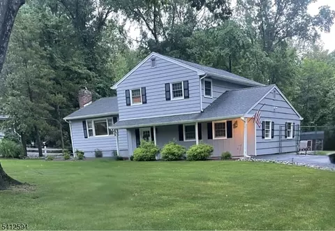 21 Claire Dr, Bridgewater, NJ 08807