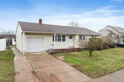 37 Louise Dr, Manville, NJ 08835