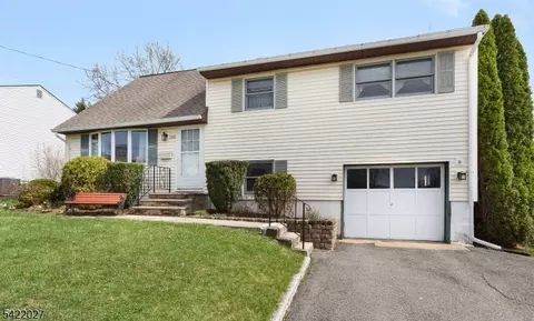 248 Perry St, Dover, NJ 07801 photo 2