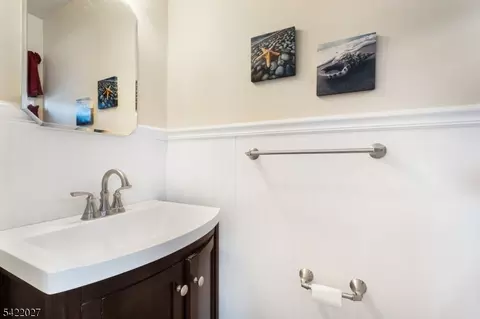 248 Perry St, Dover, NJ 07801 photo 17