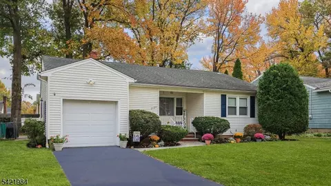 2108 Princeton Ave, Scotch Plains, NJ 07076