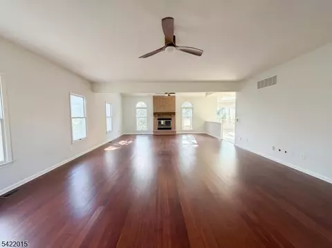 Living - 40 Glen Eagles Rd, Washington, NJ 07882 photo 1 of 7