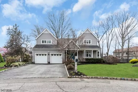 15 Conard Ct, Hillsborough, NJ 08844