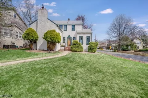 55 Luddington Rd, West Orange, NJ 07052