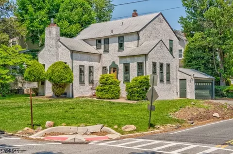 55 Luddington Rd, West Orange, NJ 07052