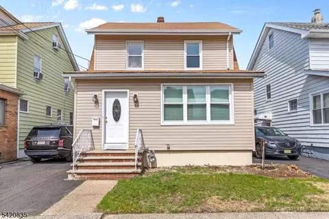 39 Hurden St, Hillside, NJ 07205