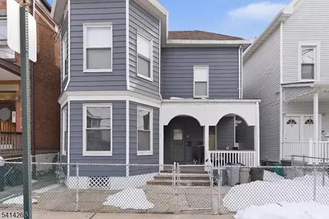 27 Jacques St, Elizabeth, NJ 07201