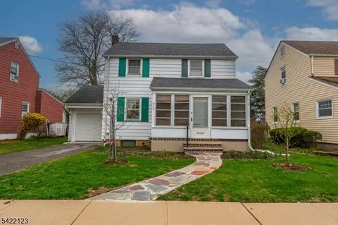 612 Laurel Ave, Roselle Park, NJ 07204