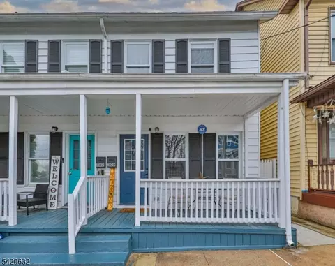 300 Chambers St, Phillipsburg, NJ 08865