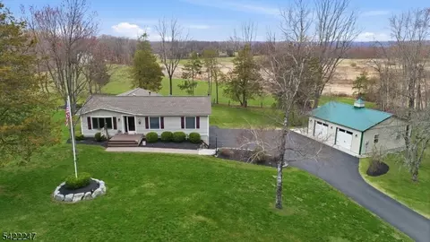 144 Allamuchy Rd, Byram Township, NJ 07821
