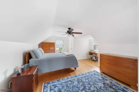 Bedroom - 25 E Sumner Ave, Union, NJ 07083 photo 2 of 3
