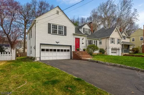 Exterior - 25 E Sumner Ave, Union, NJ 07083 photo 2 of 4