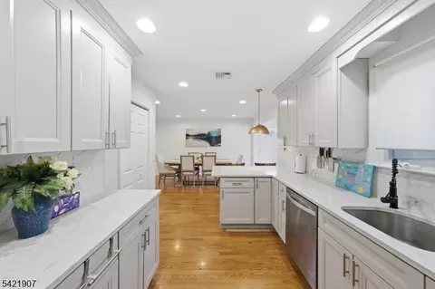 122 Kipling Ave, Springfield, NJ 07081 photo 14