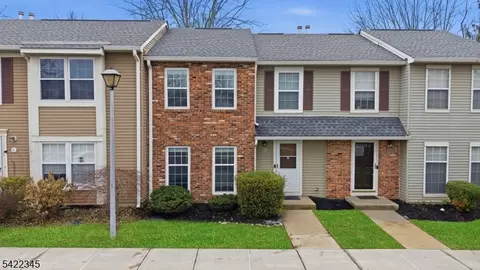 72 Boxgrove Pl, Somerset, NJ 08873