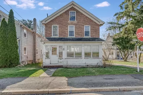 101 Madison St, Newton, NJ 07860