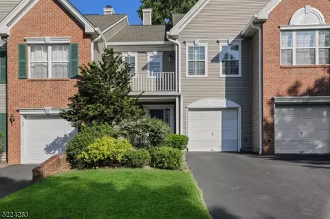 13 Knox Ct, Basking Ridge, NJ 07920