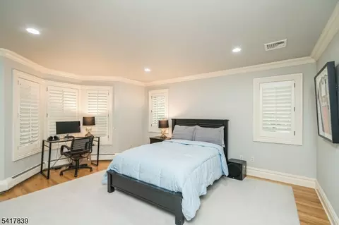 22 Sunset Ln, Upper Saddle River, NJ 07458 photo 20
