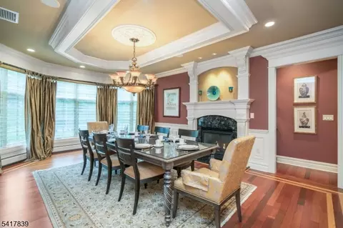 22 Sunset Ln, Upper Saddle River, NJ 07458 photo 3