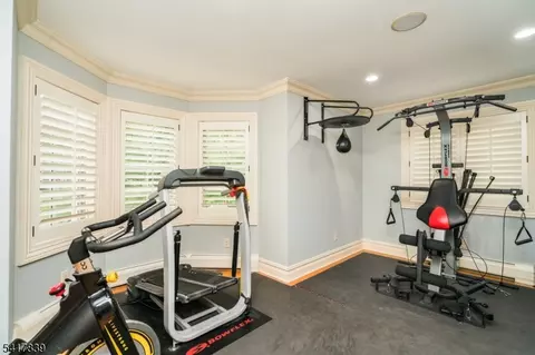 22 Sunset Ln, Upper Saddle River, NJ 07458 photo 15