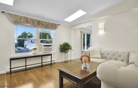 3 Prospect St #2D, Mount Arlington, NJ 07856