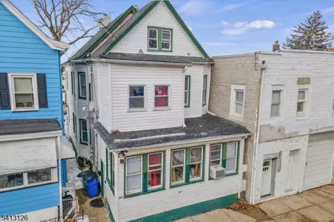 160 Burgess Pl, Passaic, NJ 07055