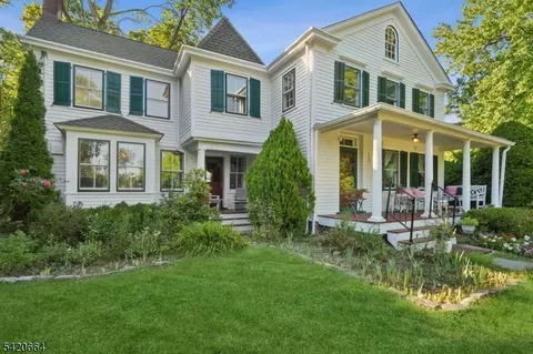 400 Grove St, Montclair, NJ 07043