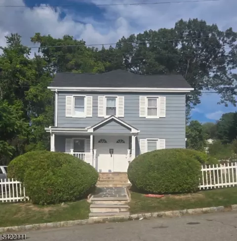 42 1st St Ab, Dover, NJ 07801