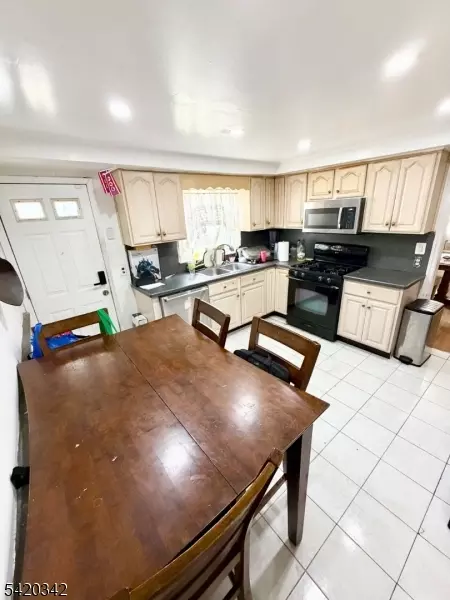 Kitchen - 611 Grant Ave, Plainfield, NJ 07060 photo 1 of 1