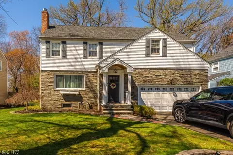 558 Schuyler Way, Union, NJ 07083