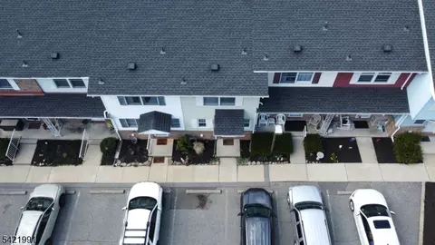 107 Brook Dr, Hackettstown, NJ 07840 photo 2