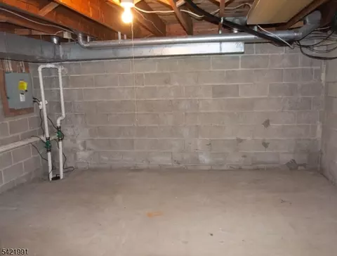 107 Brook Dr, Hackettstown, NJ 07840 photo 24