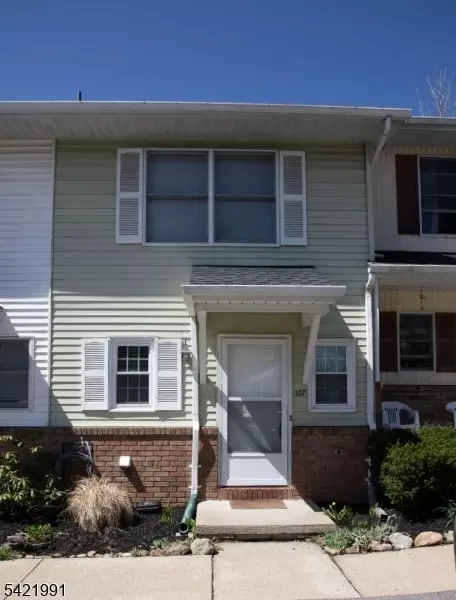 107 Brook Dr, Hackettstown, NJ 07840 photo 7