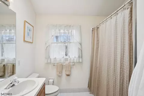 1 Jenny Ln, Wayne, NJ 07470 photo 26
